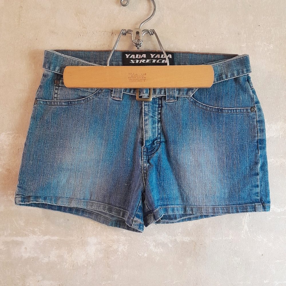 882. vintage blue Yada Yada belted painted y2k denim mini jean shorts, 9